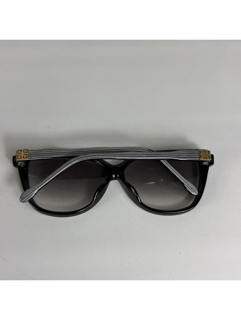 Givenchy Vintage Sunglasses Black Gold Striped val Cat Eye Womens
